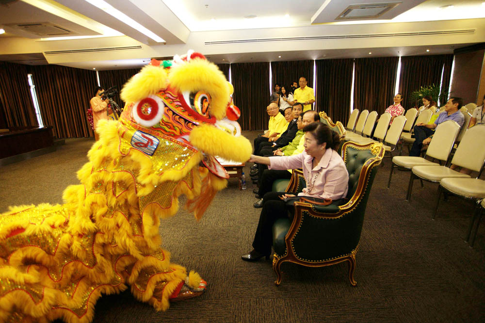 เฉลิมฉลองครบรอบ 61 ปี งานสมโภชเจ้าแม่โต๊ะโมะ ประจำปี 2556