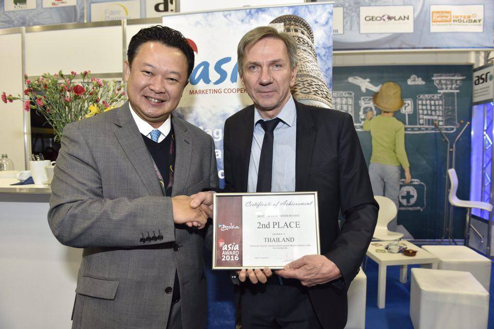 นายยุทธศักดิ์ สุภสร ผู้ว่าการการท่องเที่ยวแห่งประเทศไทย เข้ารับรางวัล Go Asia Award ในงาน ITB Berlin 2016