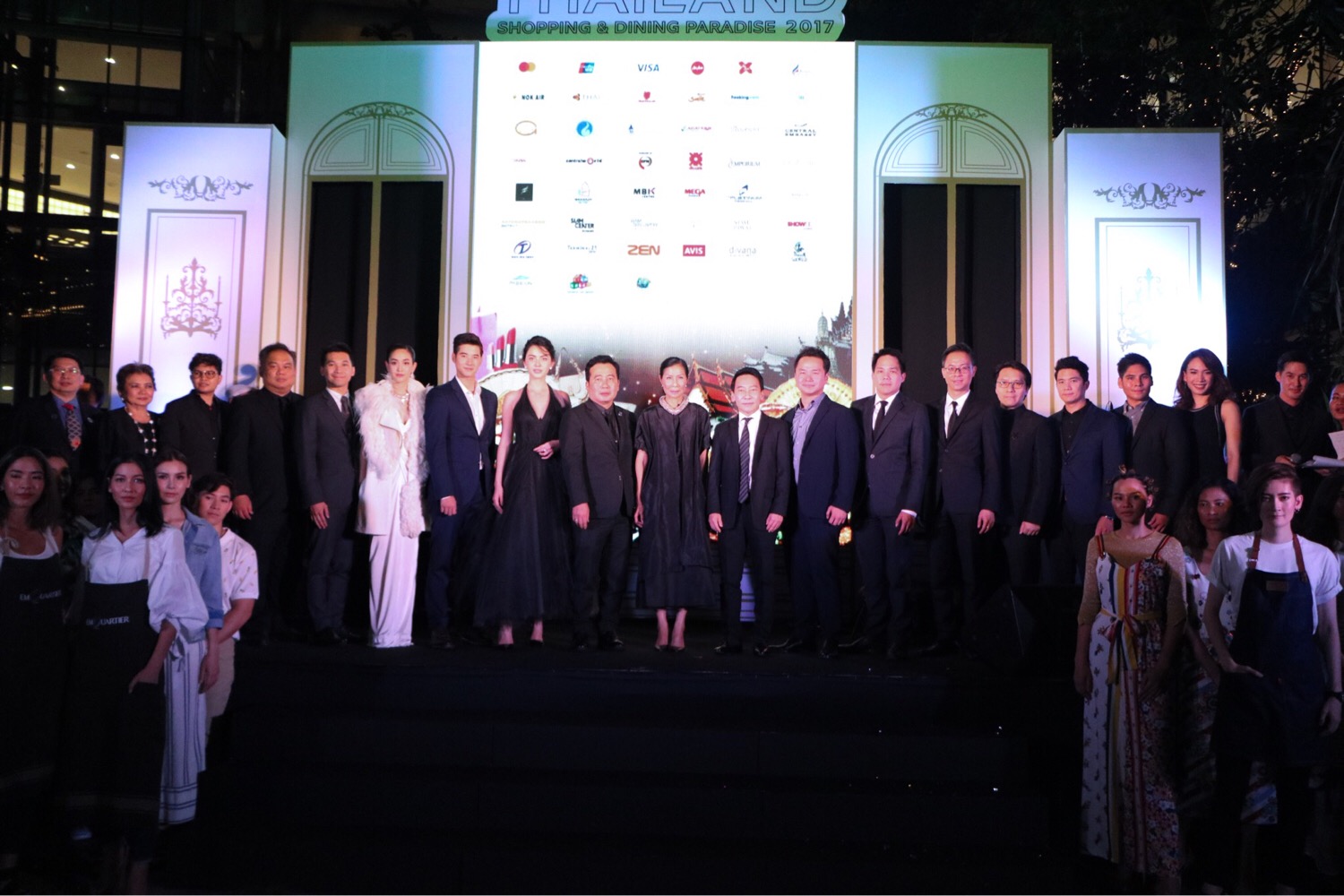 ททท. เปิดแคมเปญ Thailand Shopping and Dining Paradise 2017 ณ 3 ห้างใหญ่ เพื่อกระตุ้นการจับจ่ายช่วงกรีนซีซั่นเสริมการท่องเที่ยวให้คึกคักตลอดปี