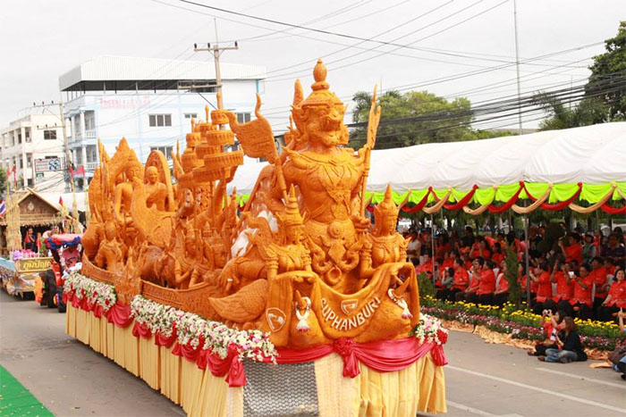 ททท. สุพรรณบุรี เชิญร่วมงานประเพณีแห่เทียนพรรษาจังหวัดสุพรรณบุรี ประจำปี 2558