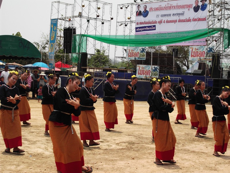 ททท. สำนักงานแพร่ ขอเชิญเที่ยวงาน “ประเพณีแห่น้ำช้างตำบลนาพูน” ประจำปี ๒๕๕๖