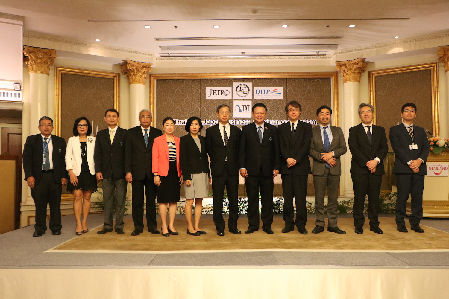 ททท. ร่วมกับองค์การส่งเสริมการค้าต่างประเทศของญี่ปุ่น (JETRO) และ กรมส่งเสริมการค้าระหว่างประเทศ กระทรวงพาณิชย์ จัดสัมมนาด้านการท่องเที่ยว การค้าและการลงทุนไทย-ญี่ปุ่น