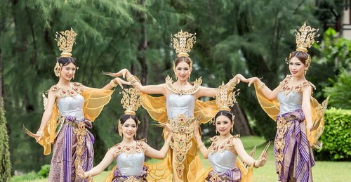 การประกวดนาฏศิลป์ไทยสร้างสรรค์