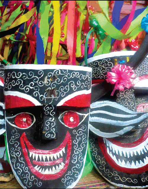 งานบุญเดือนหก (บุญบั้งไฟ) และประเพณีผีขนน้ำ บ้านนาซ่าว  ปี ๒๕๕๕